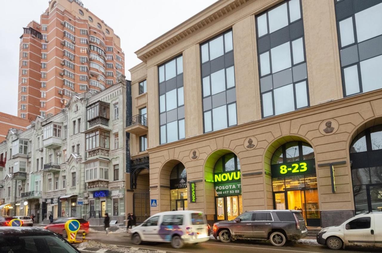 Petrovdom Apartments 12-131B In Rc "Yaroslaviv Grad", Bulvarno-Kudriavska 17B Kyjev Exteriér fotografie
