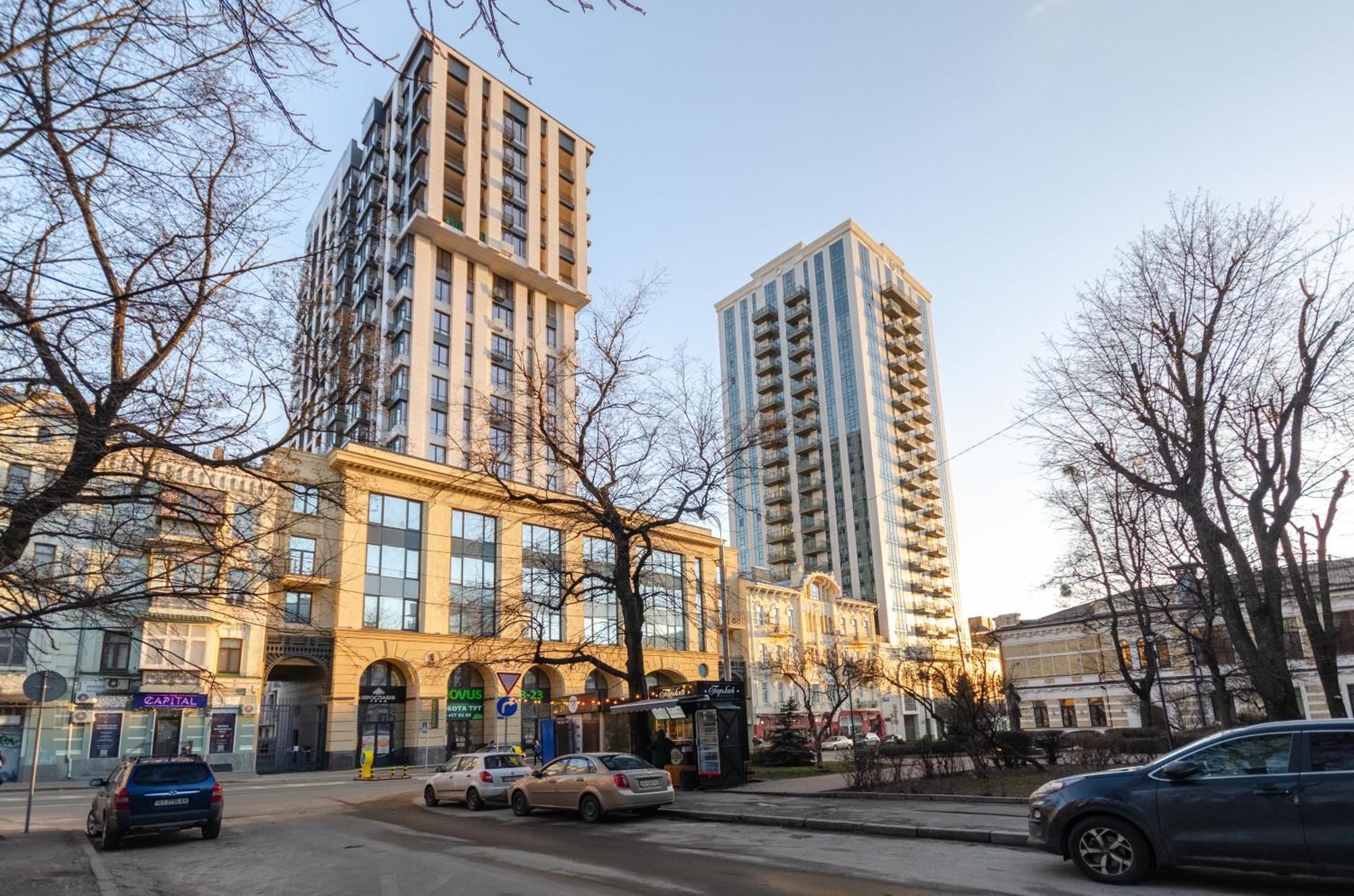 Petrovdom Apartments 12-131B In Rc "Yaroslaviv Grad", Bulvarno-Kudriavska 17B Kyjev Exteriér fotografie